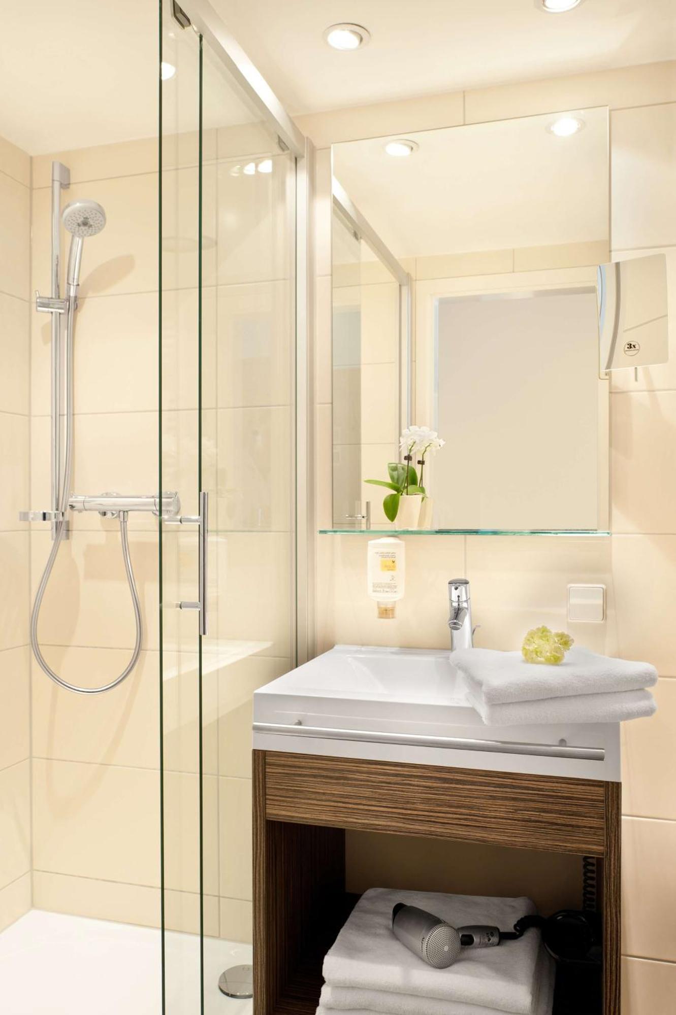Best Western Hotel Favorit Людвигсбург Экстерьер фото