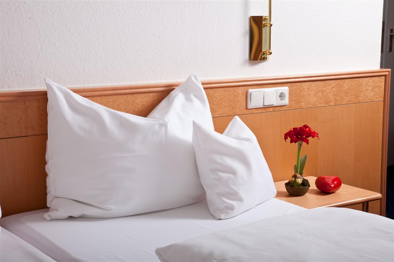 Best Western Hotel Favorit Людвигсбург Экстерьер фото