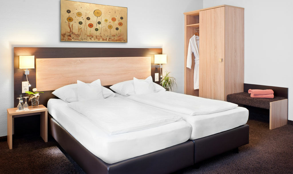 Best Western Hotel Favorit Людвигсбург Экстерьер фото